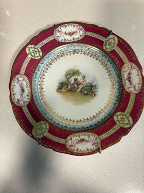 Decorative Pink and Gold Porcelain Accent Plate